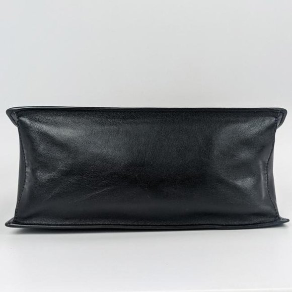 SOLD Prada Cahier Black Leather Shoulder Bag - Picture 4 of 8